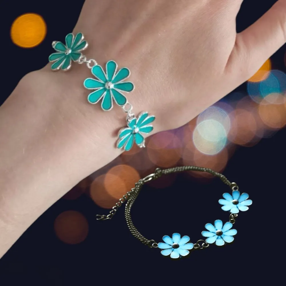 Luminous Glow-in-the-Dark Blue Daisy Flower Bracelet for Women – Exquisite Stainless Steel Single Layer Floral Charm Bangle Temperament Elegant Mystical Spiritual Bright Blue Glowing Jewelry Unique Halloween Fantasy Gift - Image 4