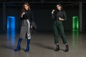 rave accessories: How to Choose the Right Glow Color in Rave Accessories At Warehouse Events