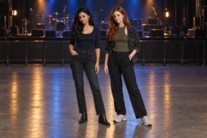 night concert accessories: Why Concert Jewelry Photographs Better After Dark At Standing-Room Events